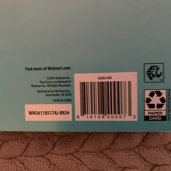 New Play Day Green and Blue 4 Horseshoe Toss Game with 2 stakes - Picture 7 of 7